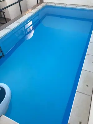 Piscina en o cerca de Atico con piscina privada y vistas al mar