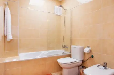 Un baño de Apartamentos Sol Andaluz