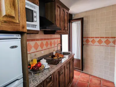 Una cocina o zona de cocina en Casa Rural Alquife