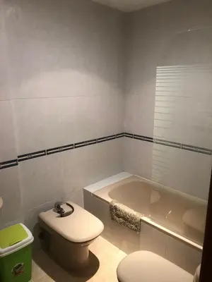 Un baño de APARTAMENTO JUNTO A LA PLAYA