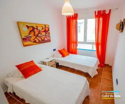 Cama o camas de una habitación en LA ISLETA II