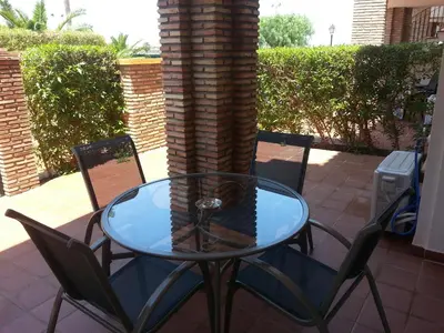 Un balcón o terraza de Homes of Spain, Al Andalus Residencial Apartamento P bajo con WIFI