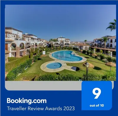 Piscina en o cerca de Homes of Spain, Al Andalus Residencial JA Apartamento bajo en frente piscina, WIFI