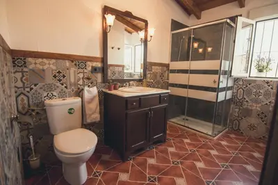 Un baño de Cortijo Claudia