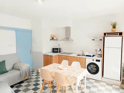 Una cocina o zona de cocina en Apartamento Fortes