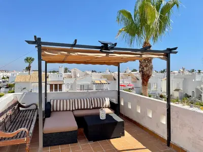 Un balcón o terraza de Vera La Medina apartamento con terraza privada