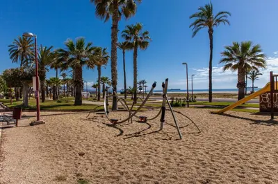 Zona de juegos infantil en Vera La Medina apartamento con terraza privada