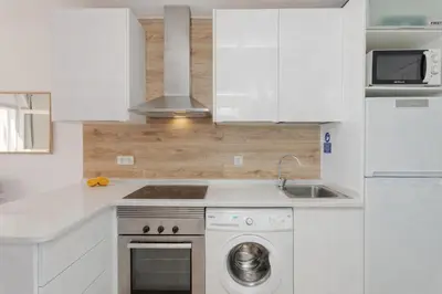 Una cocina o zona de cocina en Levante19 Estudio Naturista primera línea