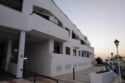 Edificio en el que se encuentra el apartamento