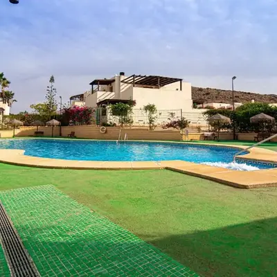 Cortijo La Jarana con piscina