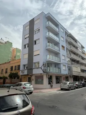 Edificio en el que se encuentra el apartamento