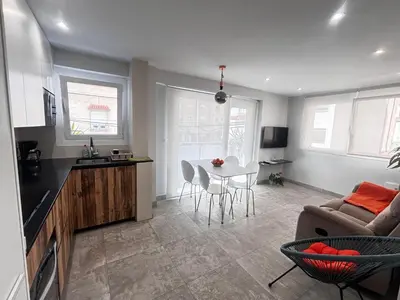 Una cocina o zona de cocina en Rentaly Holidays Apartamento Natura Mar Almería