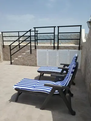 Un balcón o terraza de Ático dúplex precioso con piscina privada en Paraíso de Vera!