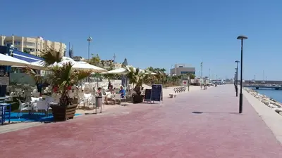 Plano de Homes of Spain, Apartamentos Paraíso Vera Playa, Ed Fatu Hiva Bajo con PISCINA PRIVADA y jardín privado en PRIMERA LINEA de Vera Playa, WIFI