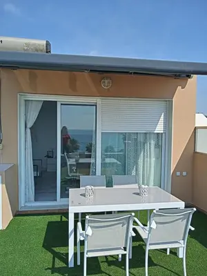 Un balcón o terraza de Apartamento 6 HOME SUITES ALMERÍA