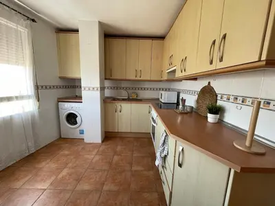 Una cocina o zona de cocina en Apartamento y Piso frente al mar con vistas en Garrucha