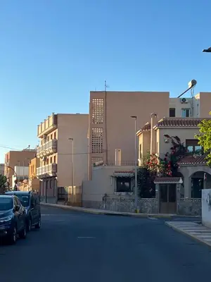 El barrio de los alrededores o un barrio cerca de este apartamento