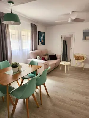 Zona de estar de Apartamento Sol y Sur- Netflix y Parking Gratis