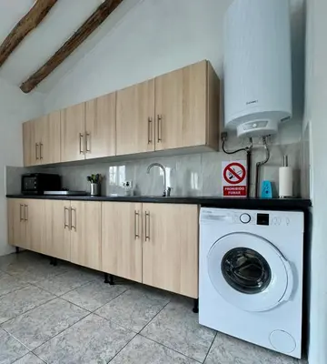 Una cocina o zona de cocina en casa de lucas