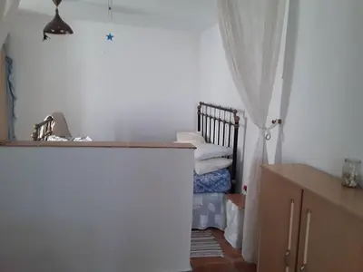 Cama o camas de una habitación en 2-Bed Apartment - Sleeps 3 - Parking - near Albox