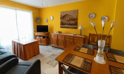 Una televisión o centro de entretenimiento en Casa la Buganvilla-Mojácar Playa