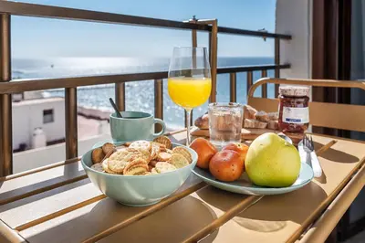 Comida en o cerca de este apartamento
