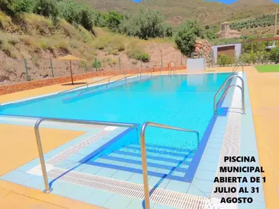 Piscina en o cerca de Casa Rural El Albergue