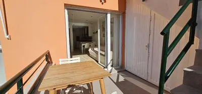 Plano de Homes of Spain, Apartamentos Paraíso, Ed Nuku Hiva, Atico H con Piscina Privada en solárium, a pie de playa, WIFI