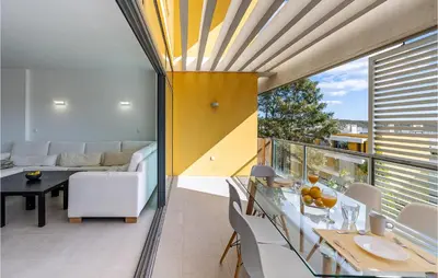 Zona de estar de 2 Bedroom Beautiful Apartment In Vera