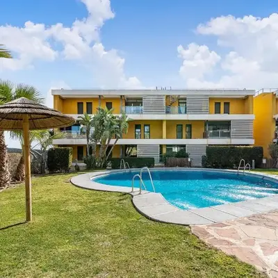 2 Bedroom Beautiful Apartment In Vera
