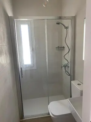 Un baño de Vivienda de uso turístico Los Escullos Acantilado