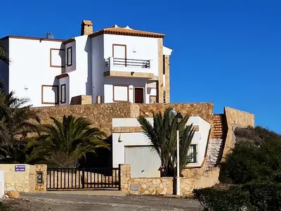 Edificio en el que se encuentra la casa o chalet