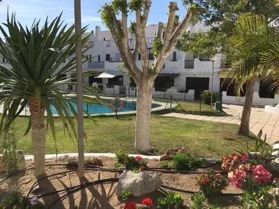 Piscina en o cerca de La Martinica