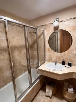 Un baño de APARTAMENTO TOTALMENTE NUEVO JUNTO AL MAR - Cabo de Gata