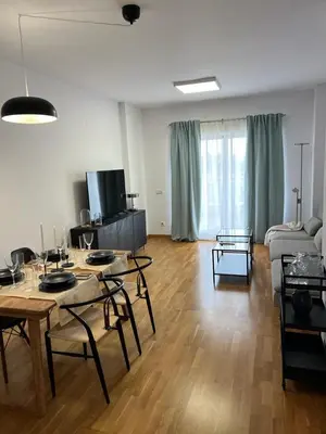 Una televisión o centro de entretenimiento en APARTAMENTO TOTALMENTE NUEVO JUNTO AL MAR - Cabo de Gata