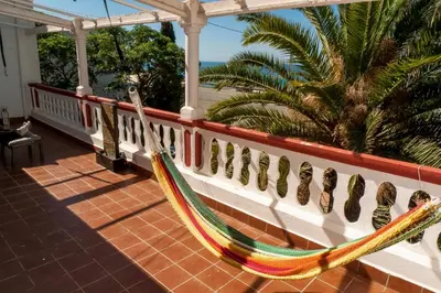 Un balcón o terraza de Cortijo de la Fuente, Casa rural compartida