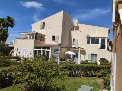 Edificio en el que se encuentra el apartamento