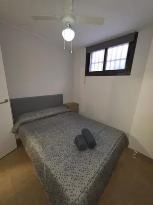 Cama o camas de una habitación en BALERMA PLAYA. Calle Santa elena