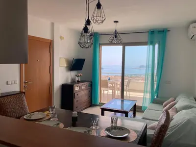 Zona de estar de Ático con Espectaculares Vistas al Mar