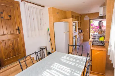 Una cocina o zona de cocina en Cortijo 4 Elementos