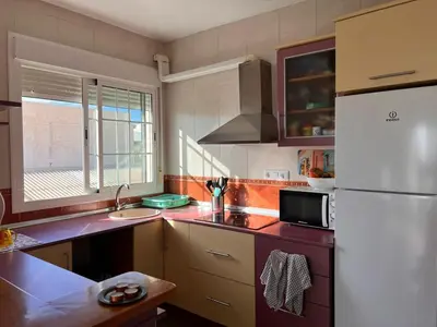 Una cocina o zona de cocina en Apartamento Carboneras playa - 2 Habitaciones