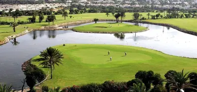 Instalaciones para jugar al golf en el apartamento o alrededores