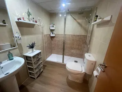 Un baño de Los Pinos del Mar - Ático con vistas al mar