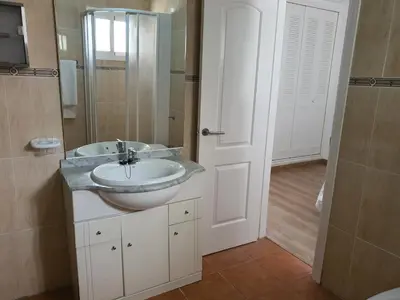 Un baño de APARTAMENTO NATURISTA