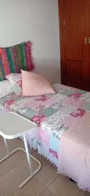 Cama o camas de una habitación en HABITACIONES EN frente DEL PUERTO