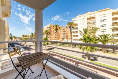 Un balcón o terraza de Apartamento Faro 2