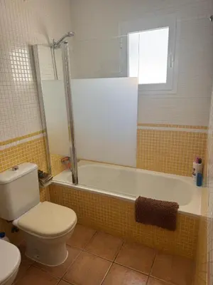 Un baño de Casa Al Andalus