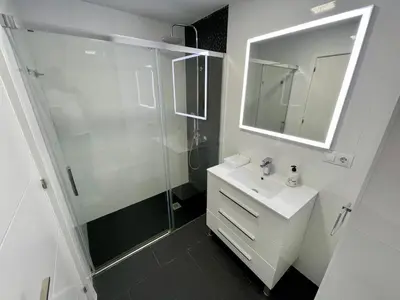 Un baño de Apartamentos Valparaiso II