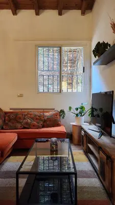 Zona de estar de Bakit House - Casa rural con piscina