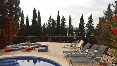 Piscina en o cerca de Bakit House - Casa rural con piscina